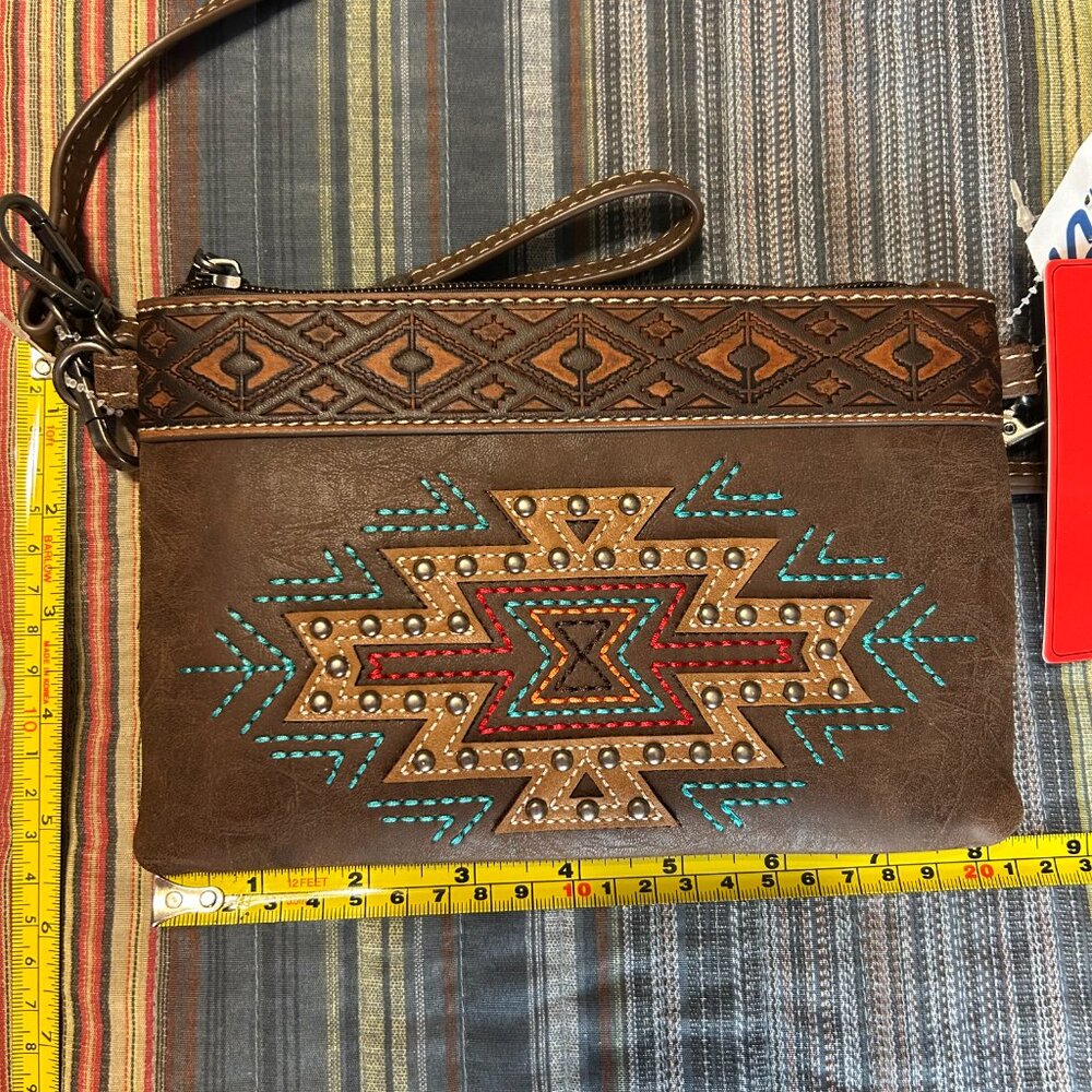 Montana West Aztec Studded Crossbody Wristlet Handbag. (1199)